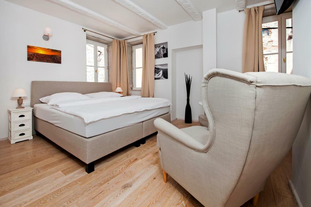 Casa Colloredo Free Parking ロヴィニ エクステリア 写真
